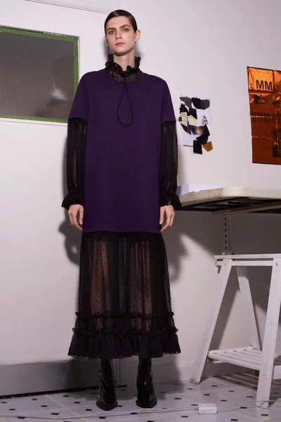 Look 17